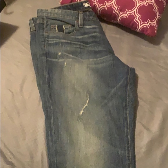 Jeans - Picture 3 of 3